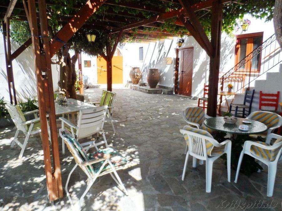 Liolio'S Manor Villa Agalianos Екстериор снимка